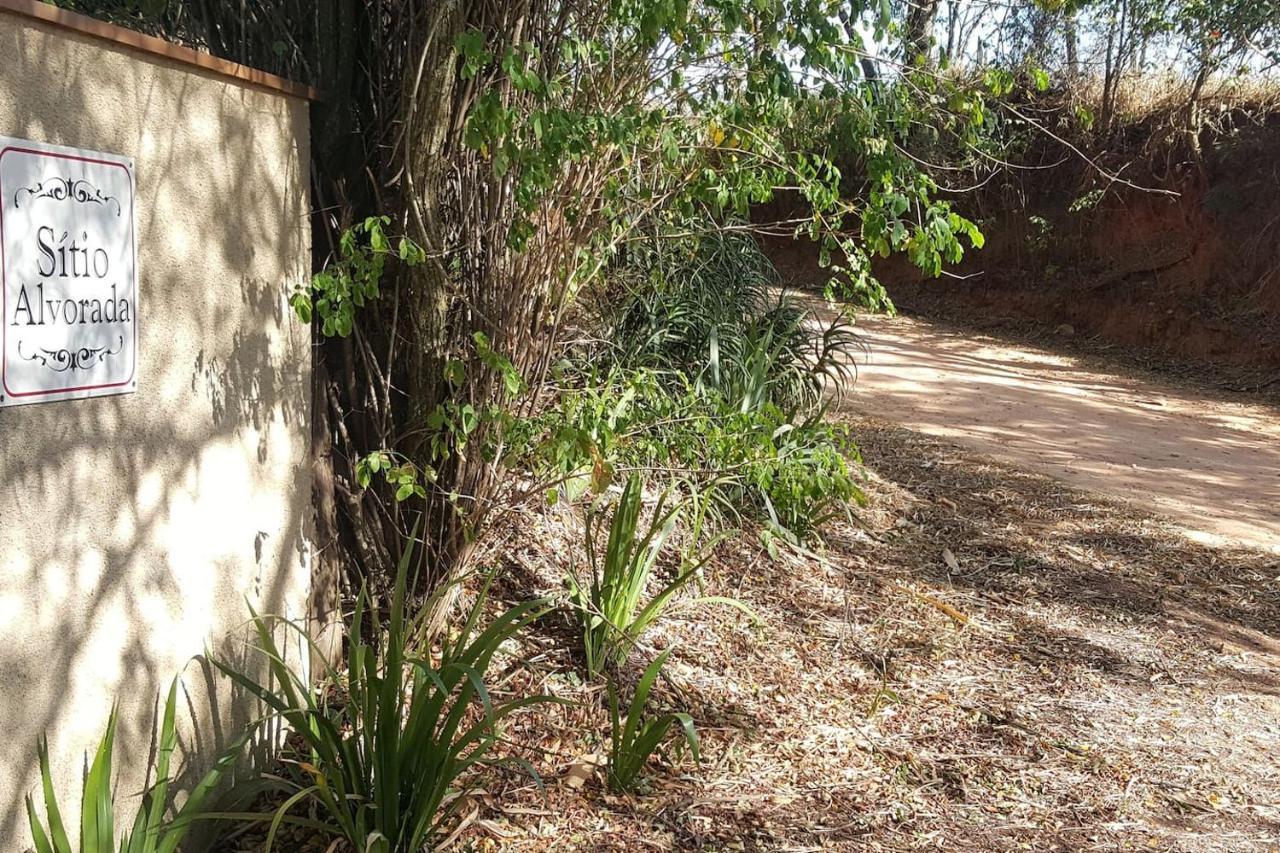 Sitio Alvorada - Paraiso Localizado No Circuito Das Aguas Paulista Amparo  Exterior foto